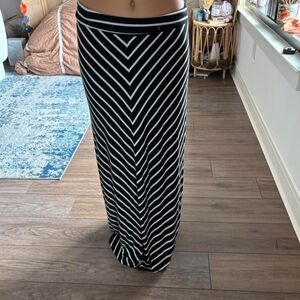 Black and white striped maxi skirt merona size large